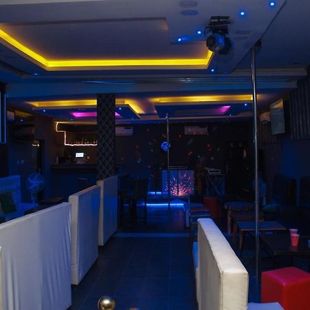 Go2Hotel45 Lagos Buitenkant foto