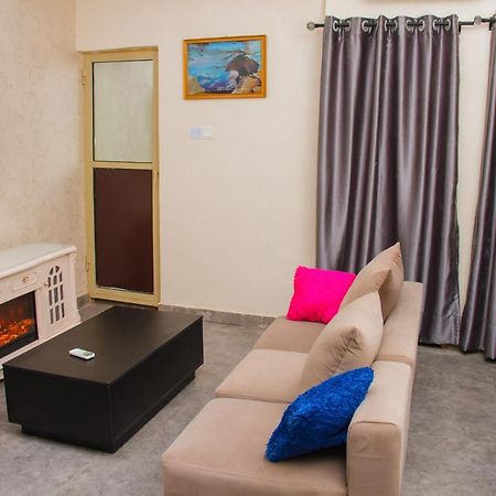 Go2Hotel45 Lagos Buitenkant foto