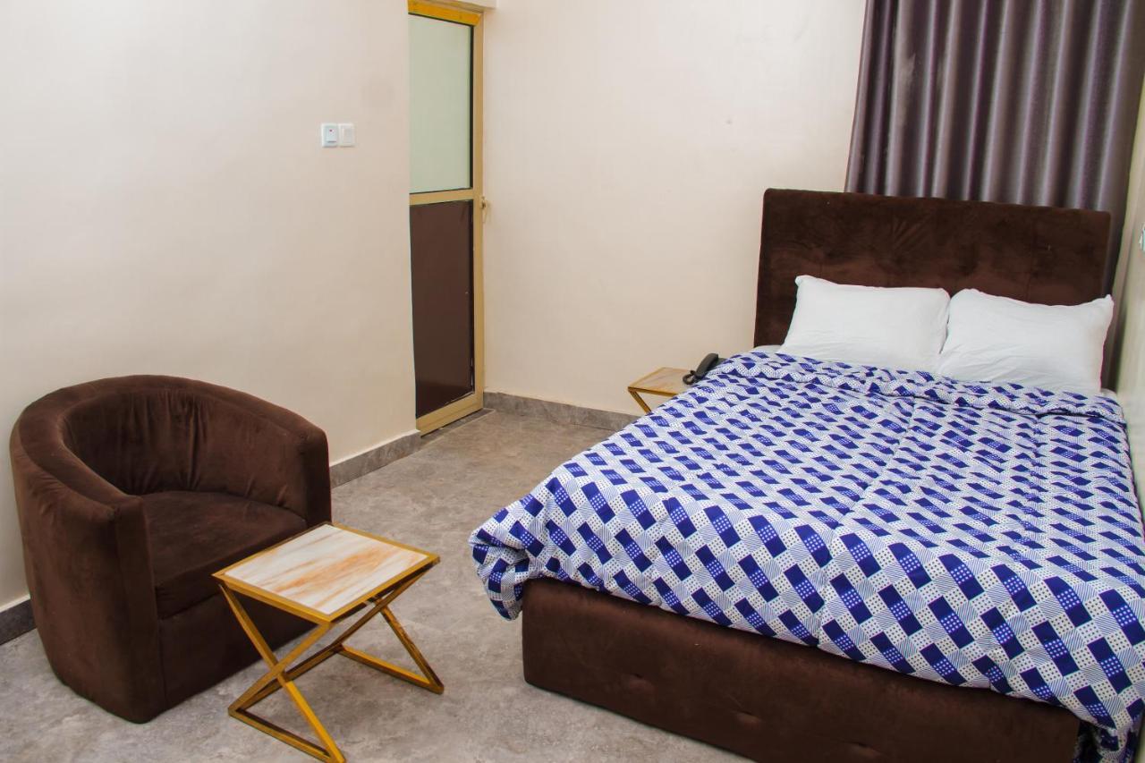Go2Hotel45 Lagos Buitenkant foto